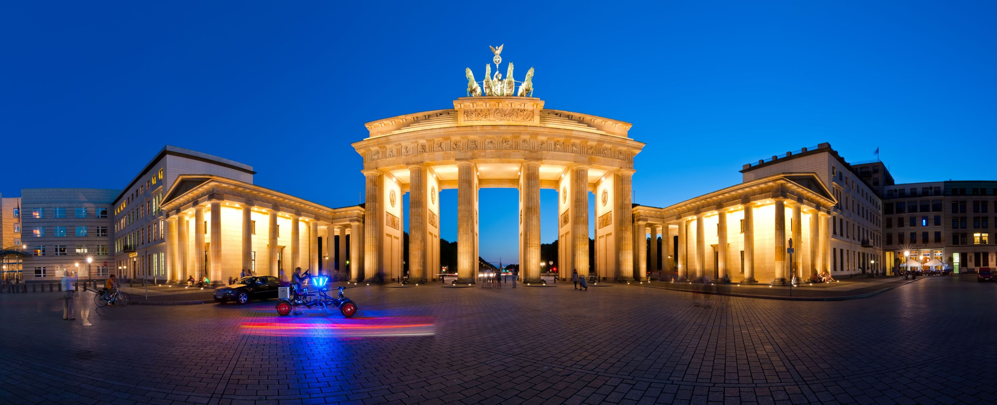 brandenburg-gate-in-berlin-germany-photo