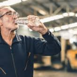 nota rischio calore: “Lavorare ad alte temperature, sia all’aperto sotto il sole che in ambienti chiusi può essere pericoloso”